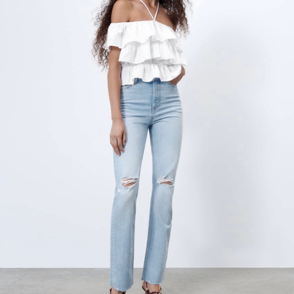 NEW! Zara High Rise Straight Leg Jeans